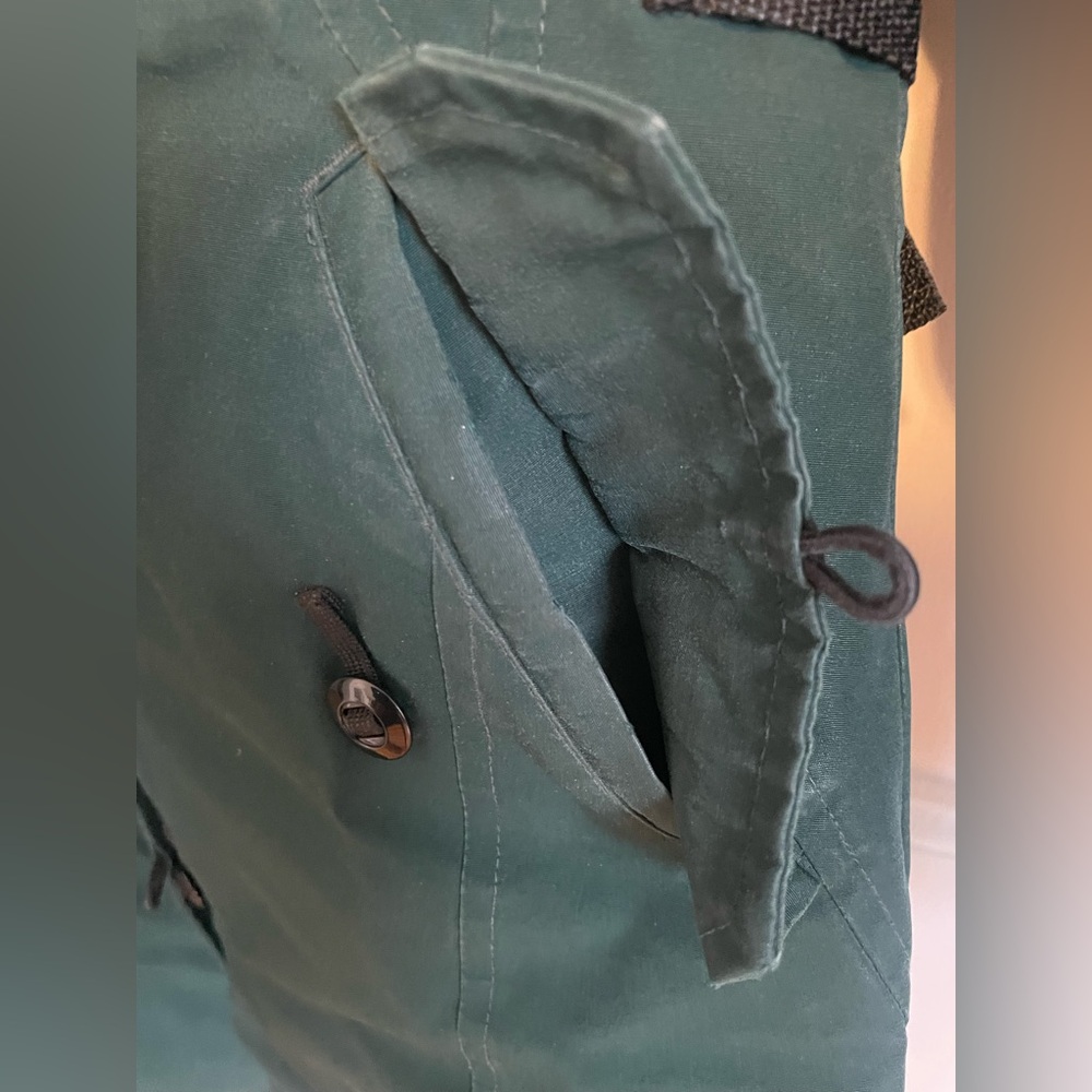 Canada Goose XS Kensington Park - Algonquin Green w/ Removable Fur Trim - Picture 5 of 10